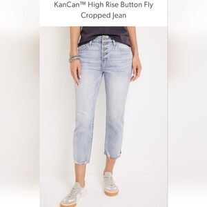 Kancan cropped straight leg light wash denim Size 31/15